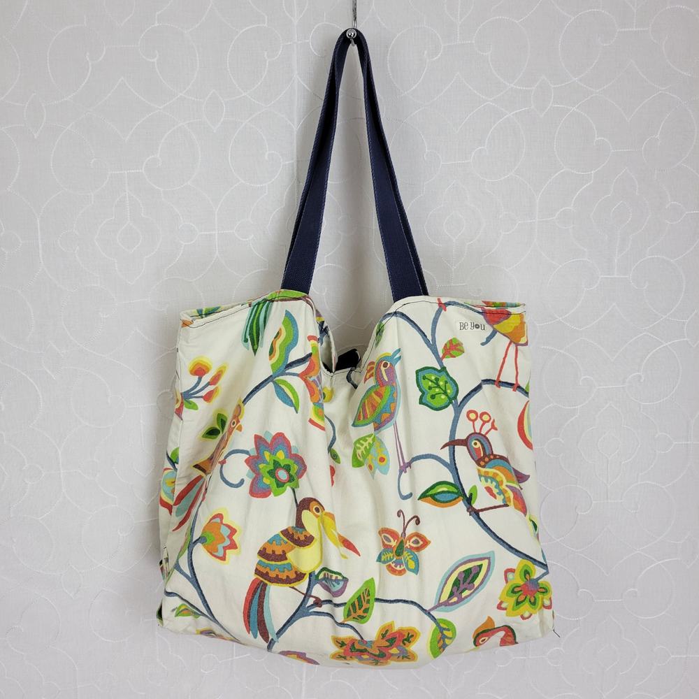 Be You Women's Tote Bag 24"x18" White Floral Animal Print Double Handle Strap